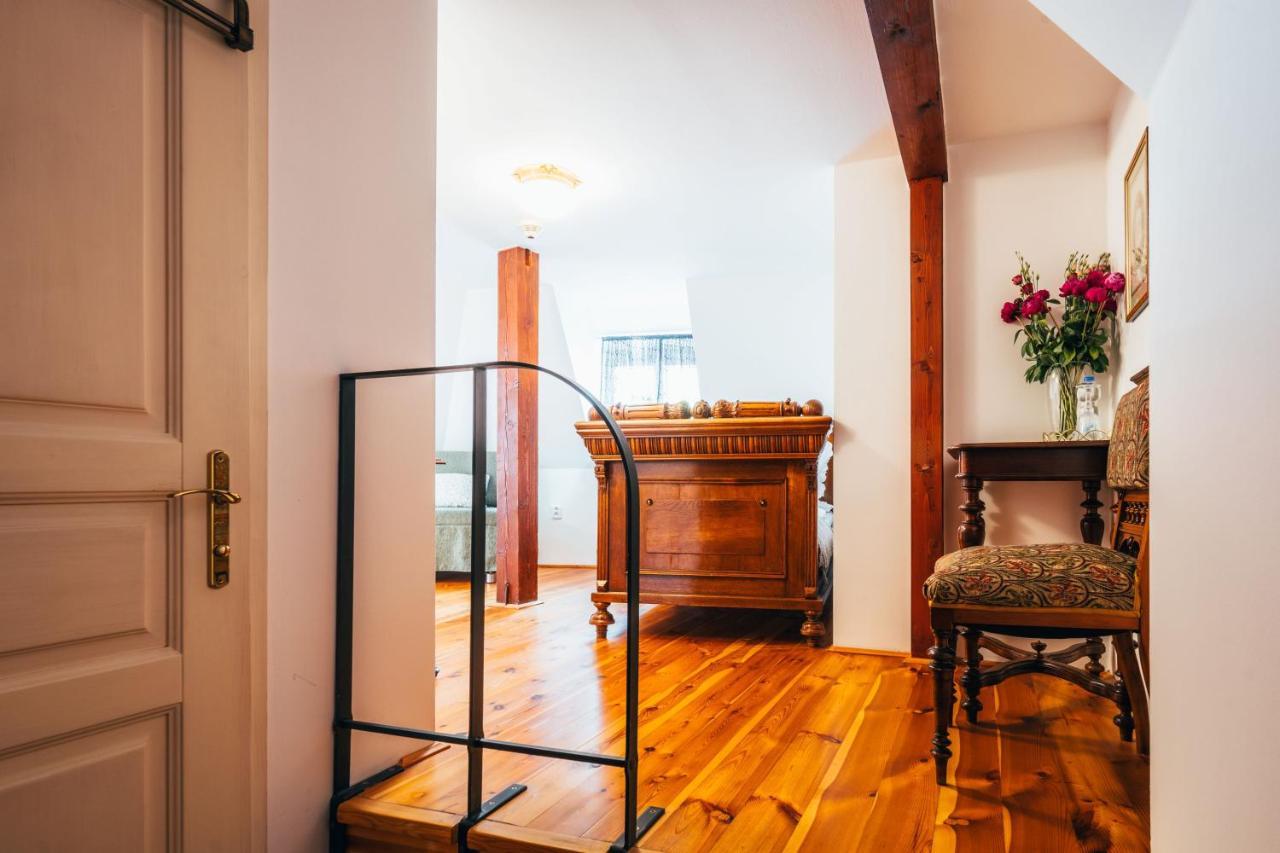 Sv. Hubertus Hotel Чешки Крумлов Екстериор снимка
