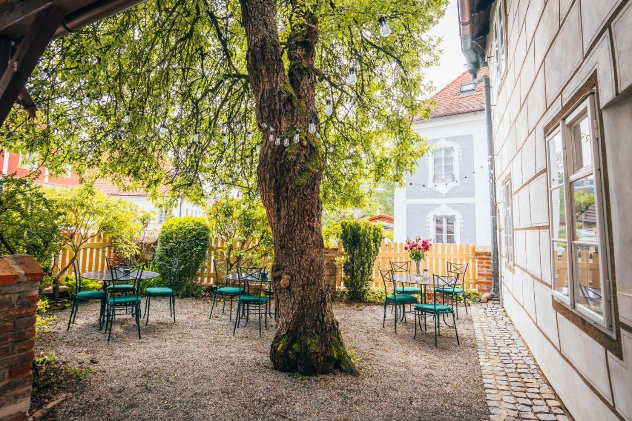 Sv. Hubertus Hotel Чешки Крумлов Екстериор снимка